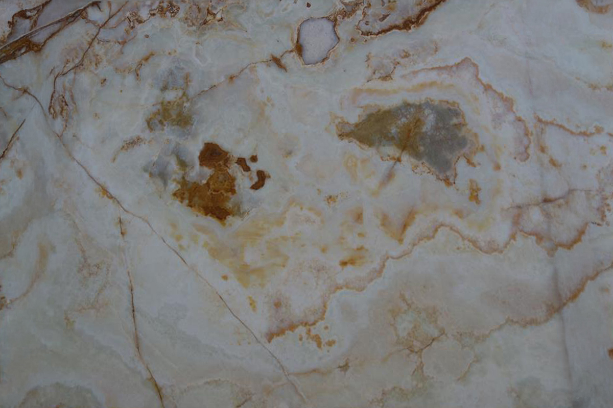 Onyx 071